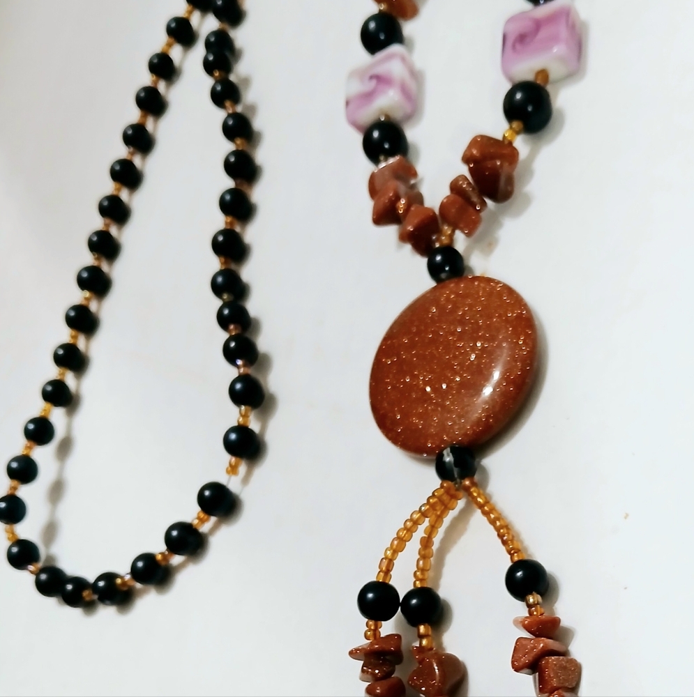 Elegant Brown and Black Beaded Necklace